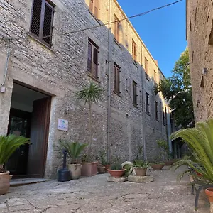 Отель San Giovanni, Эриче